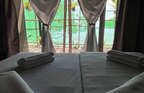 Morong Resort | Playa La Caleta Bataan