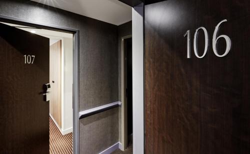 Porte-Dauphine Hotel | Plaza Tour Eiffel