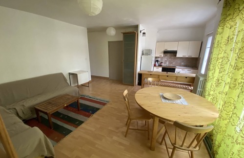 La Castellane Apartment | Pleasant, furnished T3 apartment in the heart of Marseille