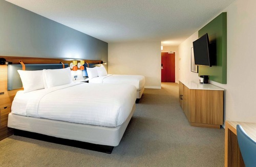 Oyster Point Hotel | Pleasant Stay, Convenient Location! 2 Convenient Units, Pets Allowed