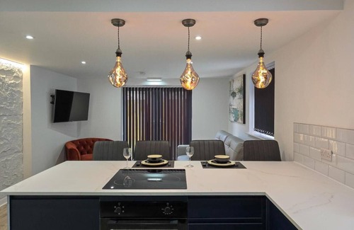 South Shore Apartment | Pleasure Beach Retreat