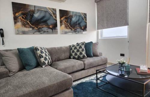 Labadi Apartment | pls Lux 1bed apt at canthonment