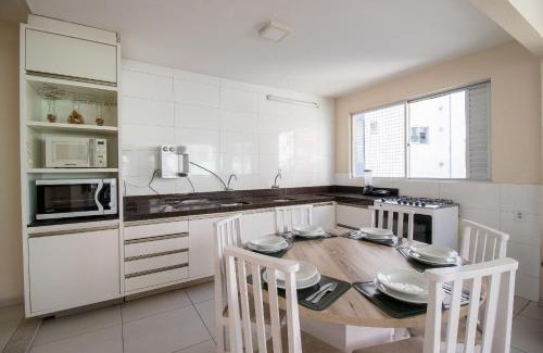 Centro Apartment | PLT41 - Sacada Ampla com Churrasqueira, 3 Suítes