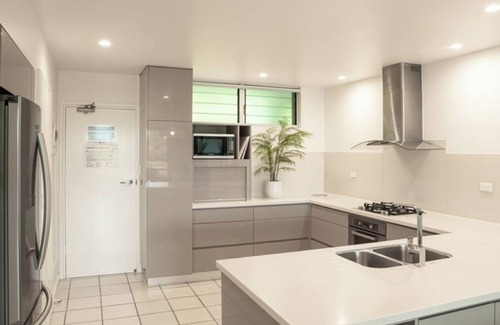 Hamilton Island Apartment | Poinciana 110