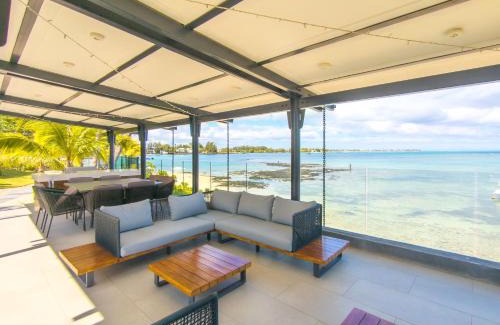 Pereybere Apartment | Pointe d'Azur Sea-View Apartment with LOV