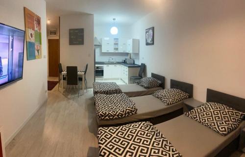 Tomaszow Mazowiecki Apartment | Pokoje pracownicze 2 sypialnie
