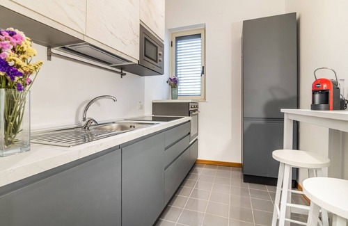 Borgo Vecchio Apartment | Politeama Glamour - Apartment with Terrace x6