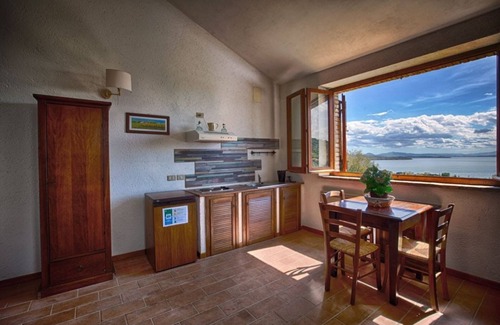 Passignano sul Trasimeno Cottage | Poloturistiscoumbria Rustico Vista Lago APT Macina