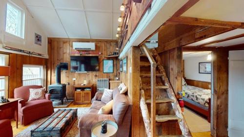 Chittenden House | Pond View Cabin Brought to you by GetAway Vacations