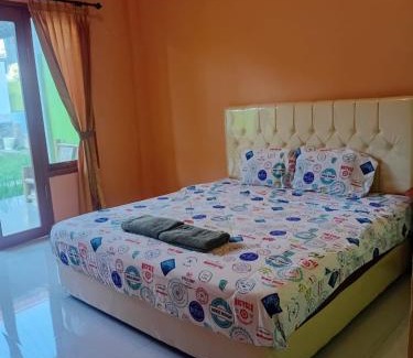 Bayan Hotel | Pondok Evsi
