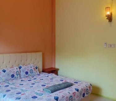 Bayan Hotel | Pondok Evsi