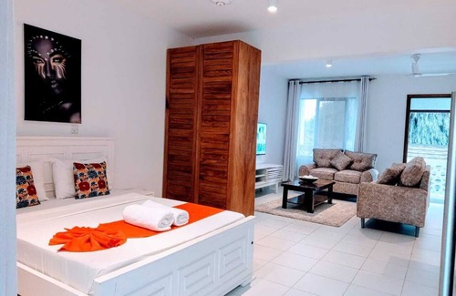 Nyali Hotel | Pontoon Residence & Suites