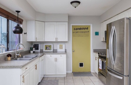 East Congress House | Pool, 3 bedrooms - Artist's Retreat