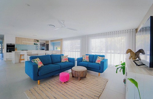 Palm Beach House | Pool and Pool at Palm Beach