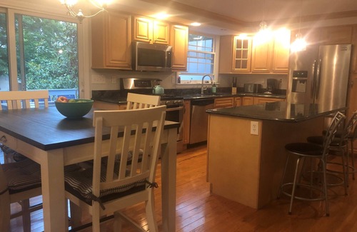 Sandwich House | POOL, LARGE NEWLY RENOVATED: 4+ Bedroom, lots of room