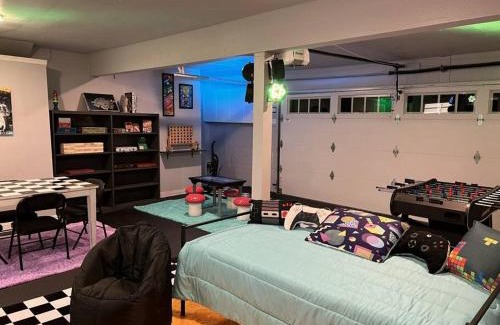 Lake Havasu City House | Pool Pool Table Spa Fire Pit Game Room