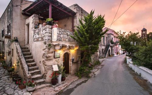 Milopotamos Apartment | Porfyrousa Traditional Hotel