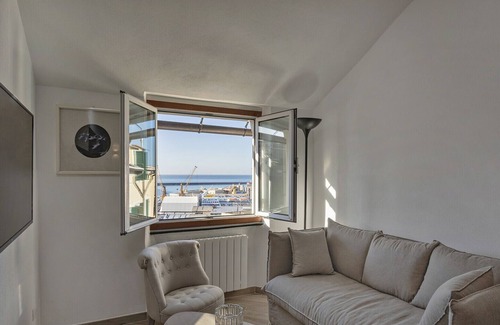 Genoa Historical Centre Apartment | Port-House by Wonderful Italy