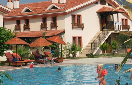 Dalyan Hotel | Portakal Hotel Dalyan near Dalyan Lake with 2 bedroom family rooms