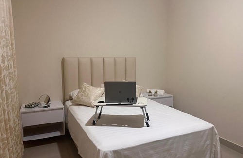 Santa Cruz House | Posada Express by Transit Inn Viru Viru