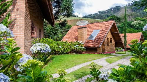 Costas Hotel | Pousada Monjolos de Minas a 9 km de Gonçalves