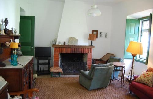 Macao House | Prédio na Amêndoa