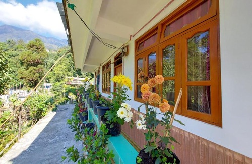 Zuluk House | Pradhan Residency