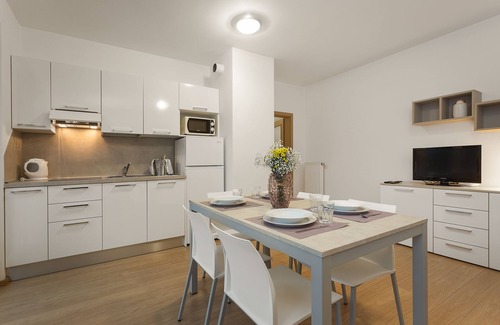 Invalidovna House | Prague City Residence