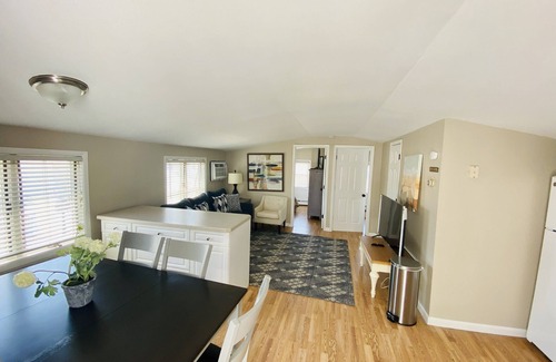 Ortley Beach House | PREMIER HOST- 2BR SEASIDE PARK SUITE572, One Short Block to Beach, Kit, Liv Room