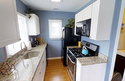 Seaside Heights Cottage | PREMIER HOST LISTING - 2 BR Private Cottage, On Site Pool, One Block to Beach !