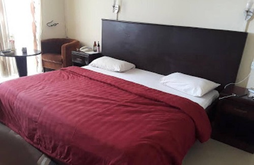 Ibadan Hotel | PREMIER HOTEL IBADAN