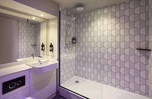 Dorchester Hotel | Premier Inn Dorchester