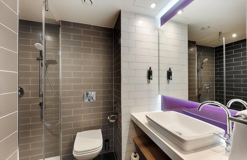 Westend-Sud Hotel | Premier Inn Frankfurt Westend