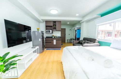 Bang Khlo Apartment | Premier Studio Room with Two Semi-Double Beds