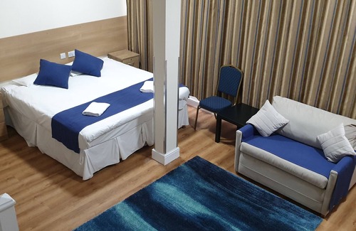 Loxford House | PremierLux Serviced Apartments