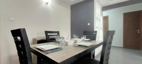 Yaounde Apartment | Premium apart with terrace and parking