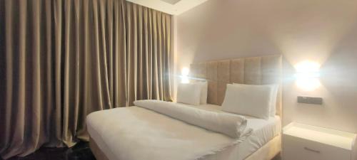Yaounde Apartment | Premium appart avec piscine et vue sur la ville