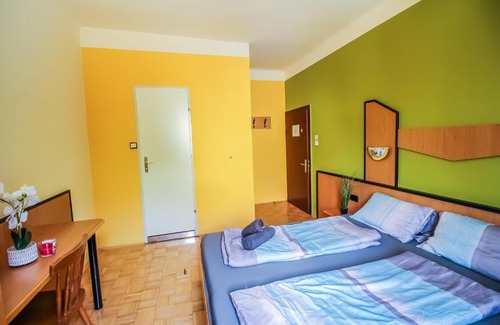 Rudolfsheim-Funfhaus Apartment | Premium Studio 2P BS