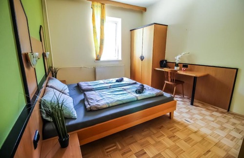Rudolfsheim-Funfhaus Apartment | Premium Studio 2P BS