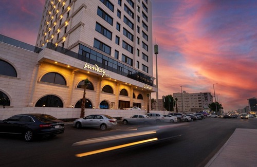 Jeddah House | Premium Suite Stay in Heart of Jeddah