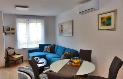 Zagreb Apartment | Prestige West Residence