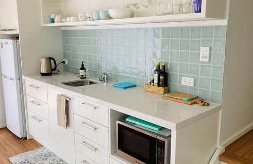 Pretty Beach House | PRETTY BEACH RETREAT