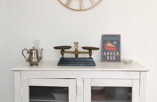 Loches House | Pretty gîte with garden in exceptional medieval town.