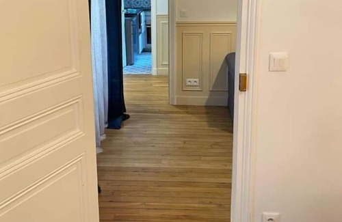 Croulebarbe Apartment | Pretty Haussmannian apartment 1900 Belle Epoque