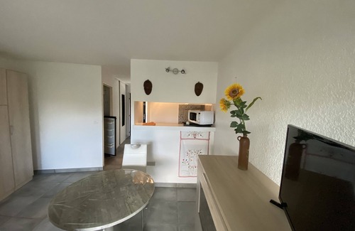 Montpellier Apartment | Pretty studio cabin Ulysse plage II