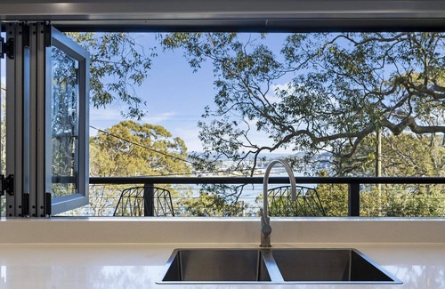 Pretty Beach House | Pretty View at Pretty Beach