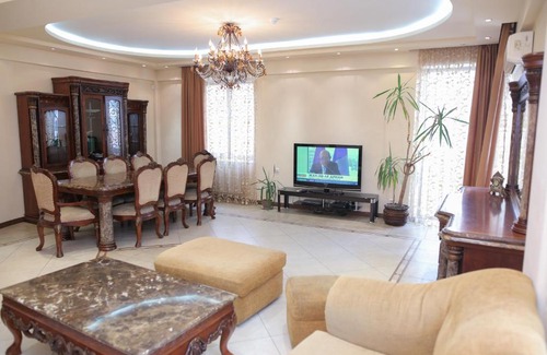 Kentron Apartment | Prime Apartment 2 Bedrooms(129sq m),Small Center,New Building
