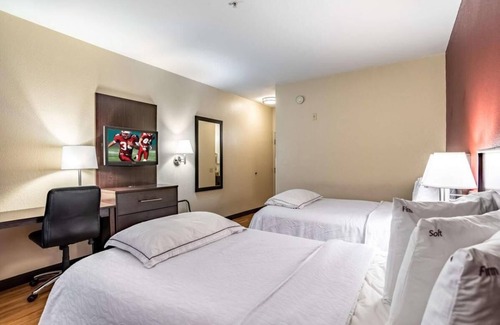 Downtown San Antonio Hotel | Prime Location! 2 Pet-Friendly Units, Near Henry B. Gonzalez Convention Center!