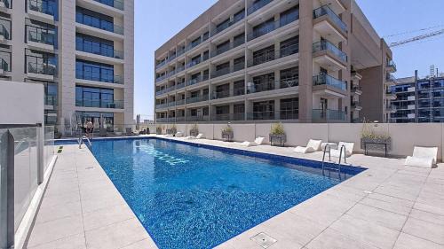 Dubai Apartment | Prime Studio that Sleeps 2 in Jebel Ali