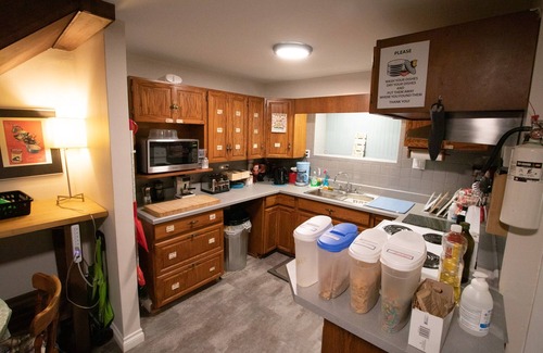 Beasley Hostel | Pring Guesthouse - Hostel
